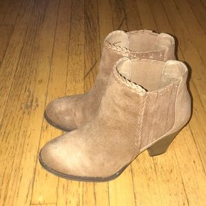 MIA ankle booties